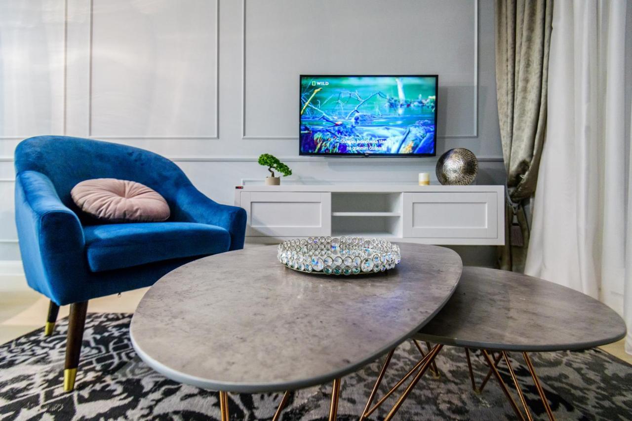 Apartment Divine Luxury Purple Zadar