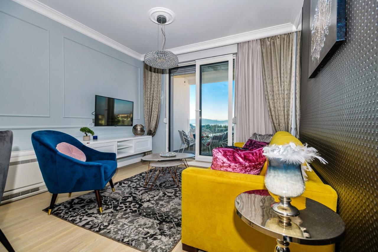 Divine Luxury Purple Apartment Zadar
